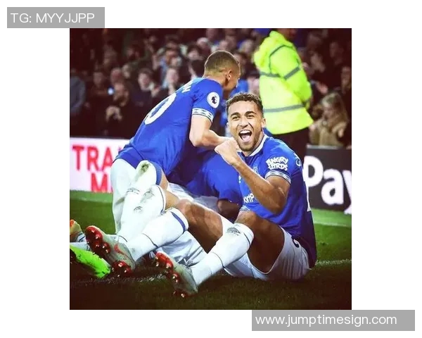 西汉姆对阵埃弗顿精彩直播回顾与赛后分析