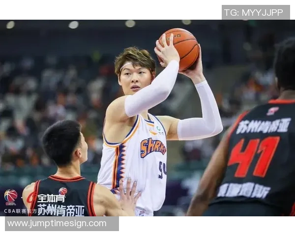 王哲林带领中国男篮冲击世界舞台展现实力与决心