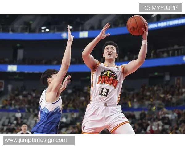 辽宁男篮与广东队季后赛对决精彩回顾与分析